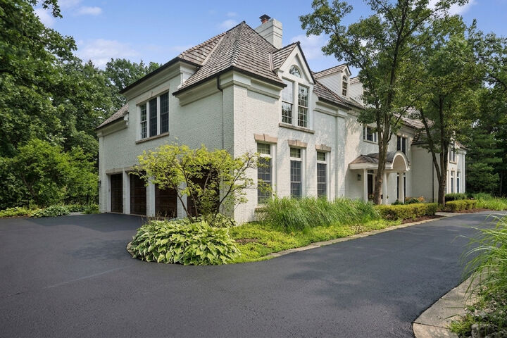 Property Photo:  1671 Alexis Court  IL 60045 