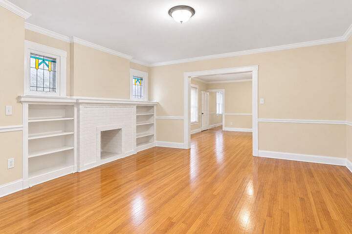 Property Photo:  6249 N Fairfield Avenue  IL 60659 