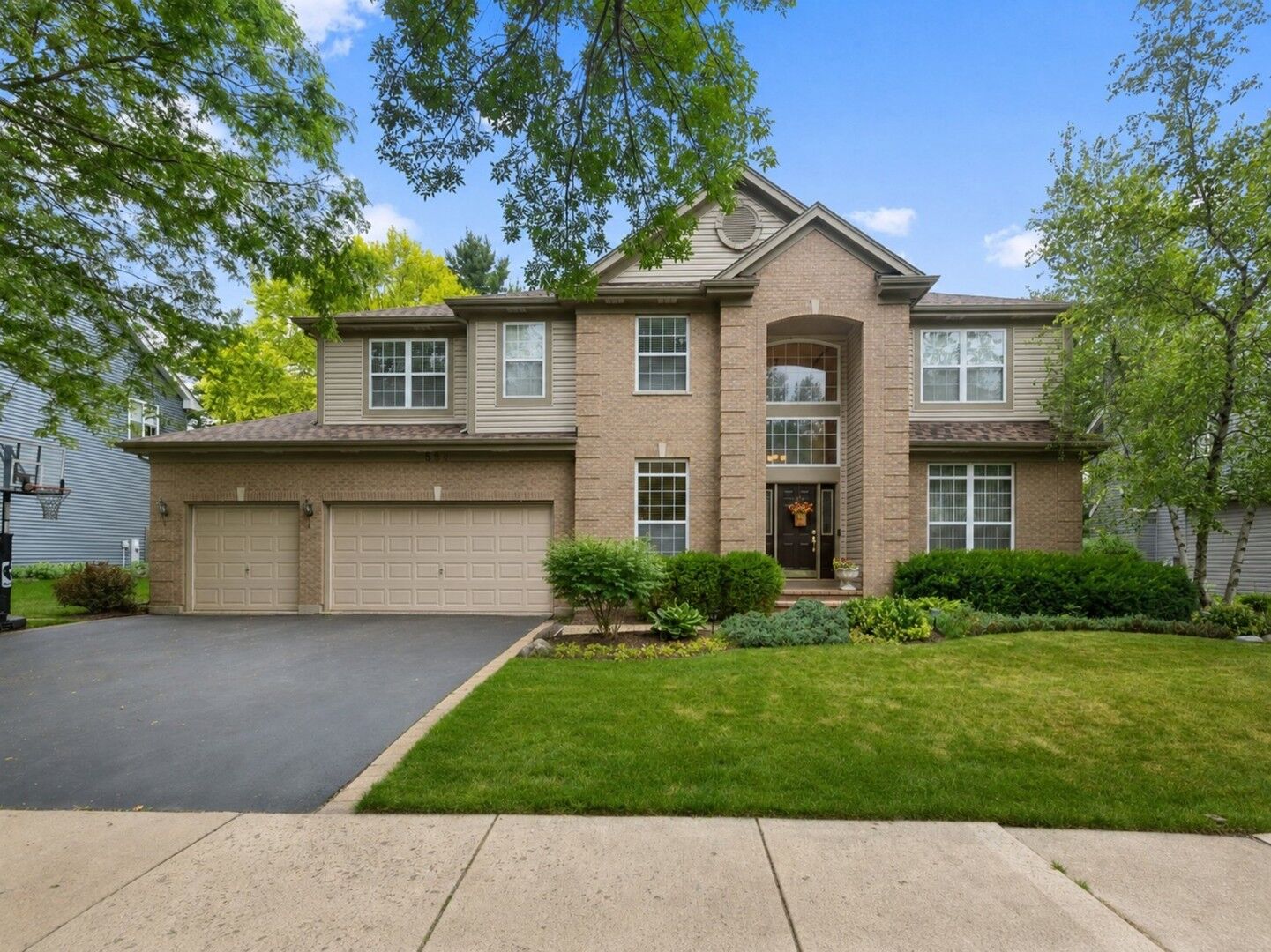 Property Photo: 556 Prescott Lane IL 60031