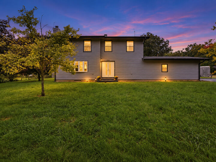 Property Photo:  37860 N Metropolitan Avenue  IL 60087 