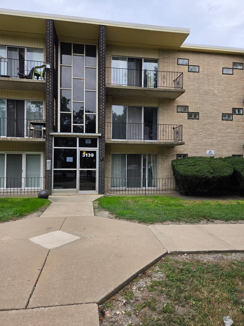 Property Photo:  3139 Bernice Road 2  IL 60438 
