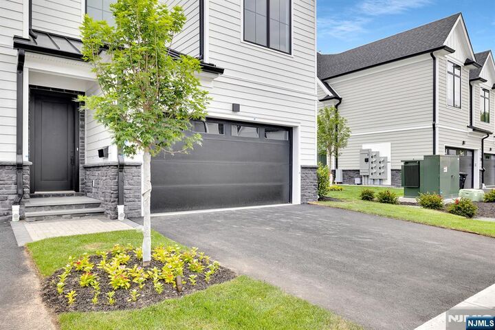 Property Photo:  16 Feldman  NJ 07652 