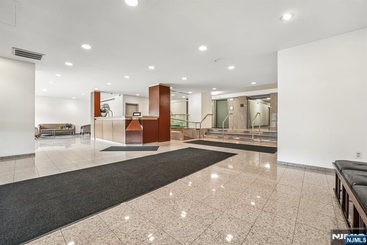 Property Photo:  2185 Lemoine Avenue 6P  NJ 07024 