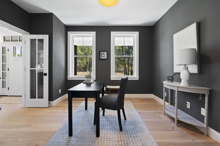 Property Photo:  27 Chestnut Way  NH 03825 