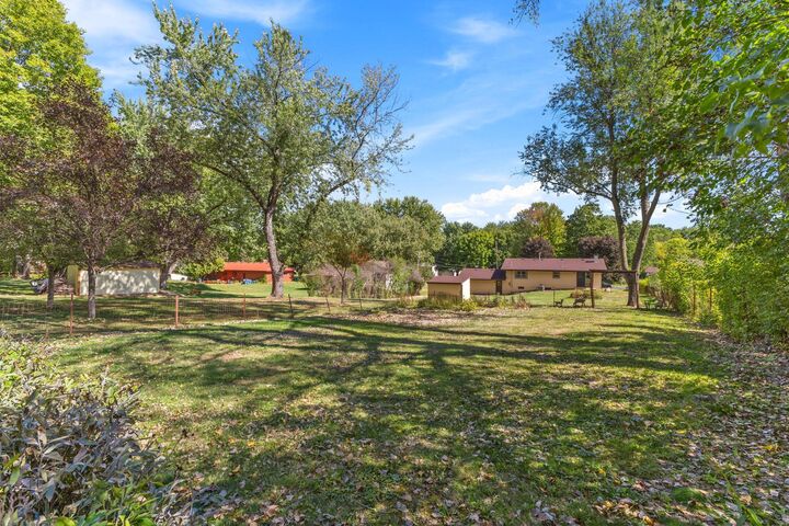 Property Photo:  7917 Mount Curve Boulevard  MN 55445 