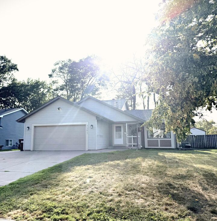 Property Photo: 7595 22nd Street Court N MN 55128