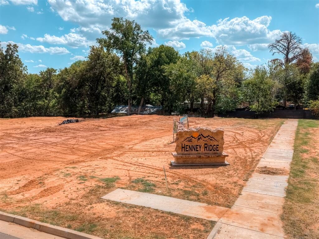 Property Photo:  14027 Henney Ridge Street  OK 73020 