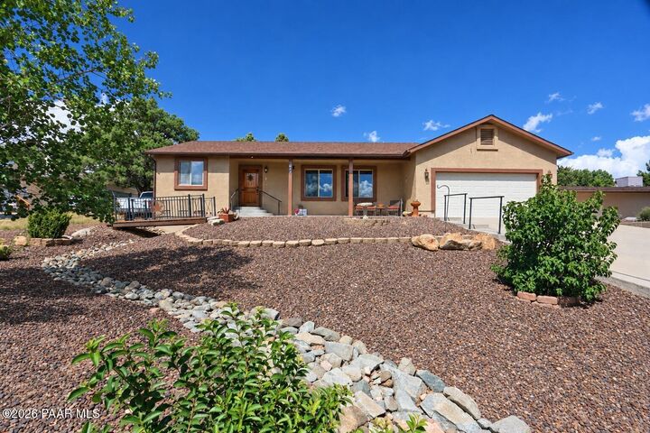 Property Photo: 612 Prescott Heights Drive AZ 86301