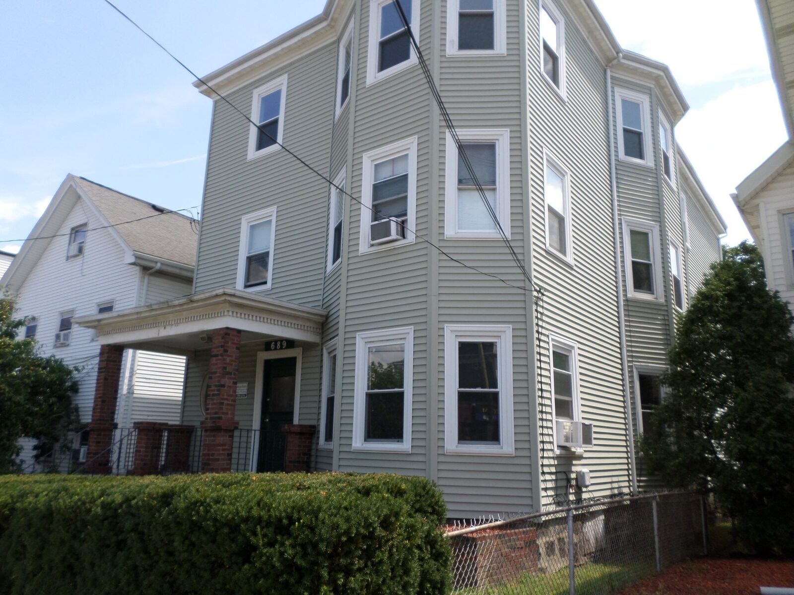 Property Photo:  689 Broadway  MA 02150 