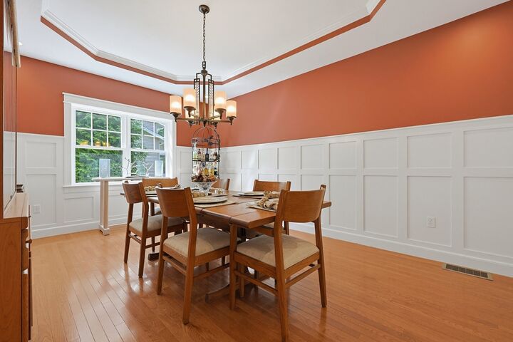 Property Photo:  5 Walden Way 5  MA 01757 