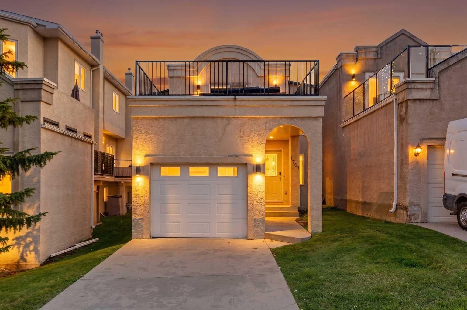 Photo de la propriété:  1707 23 Avenue SW  AB T2T 5Z9 