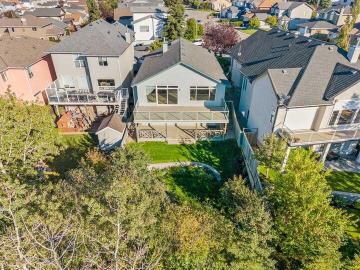 Property Photo:  106 Arbour Ridge Close NW  AB T3G 4M5 