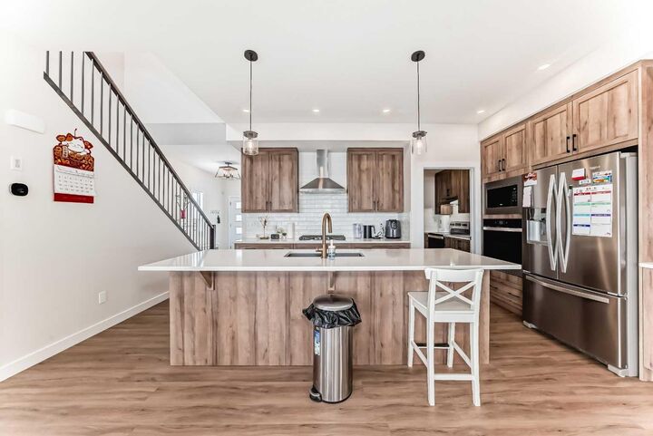 Property Photo:  10 Verity Landing SW  AB T2Y 0T1 