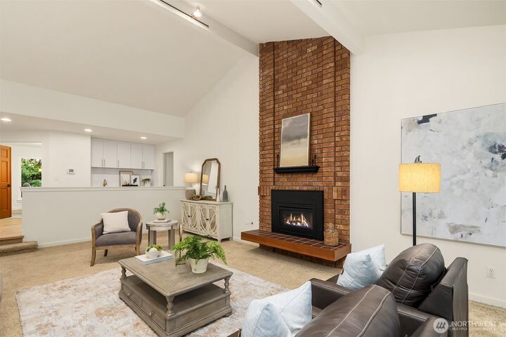 Property Photo: 8539 SE 79th Place WA 98040