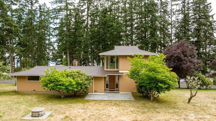 Property Photo:  5531  Mutiny Bay Road  WA 98249 