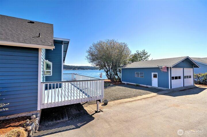 Property Photo: 18220 E State Route 3 WA 98524