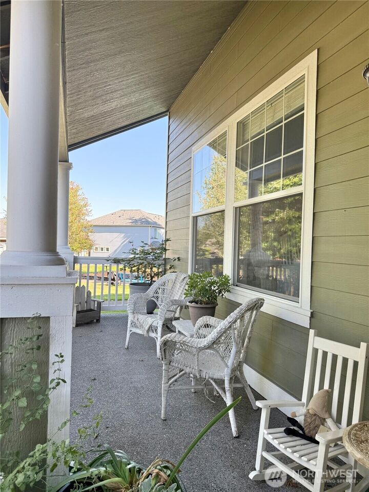 Property Photo: 6214 Perry Avenue SE WA 98092