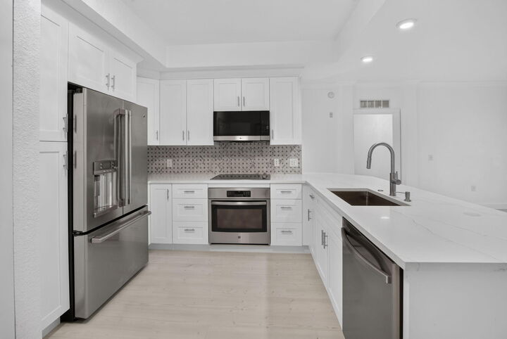 Property Photo: 1690 Renaissance Commons Boulevard 1201 FL 33426