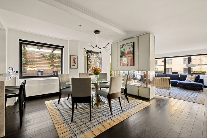 Property Photo:  8 E 83rd Street 11F  NY 10028 