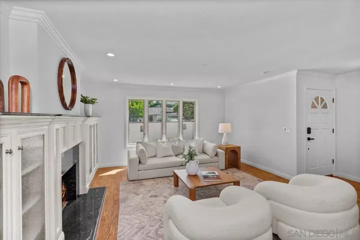 Property Photo:  730 Doris  CA 92024 