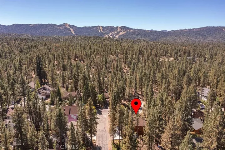 Property Photo:  451 Pineview  CA 92314 