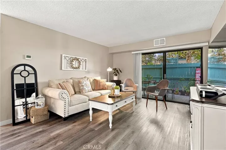 Property Photo:  20435 S Vermont Avenue 7  CA 90502 