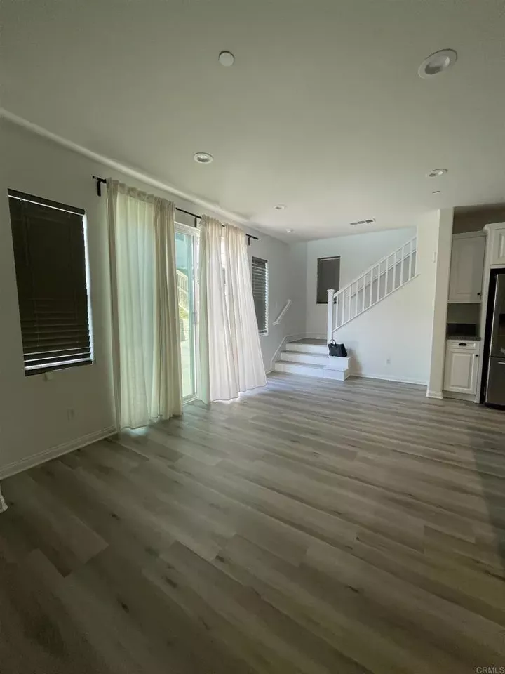 Property Photo:  1079 Calle Deceo  CA 91913 