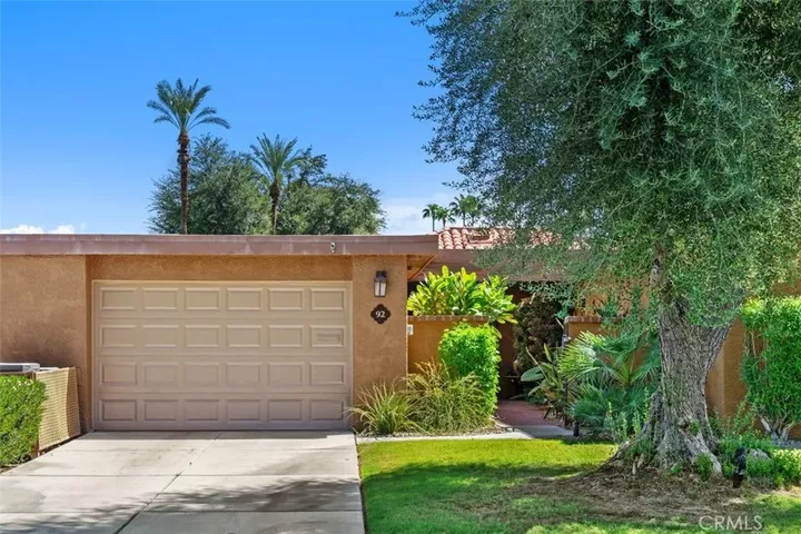 Property Photo:  92 La Cerra  CA 92270 