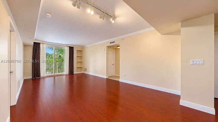 Property Photo: 7350 SW 89th St 716S FL 33156