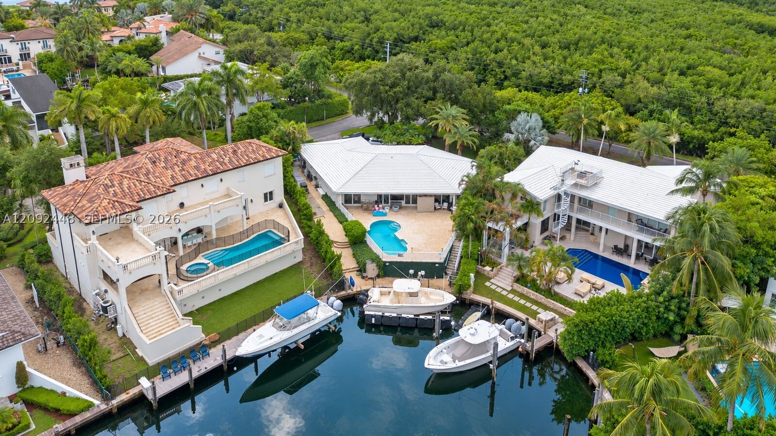 Property Photo: 705 Bella Vista Ave FL 33156