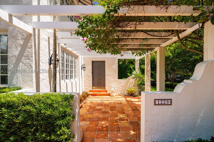 Property Photo: 1229 Asturia Ave FL 33134