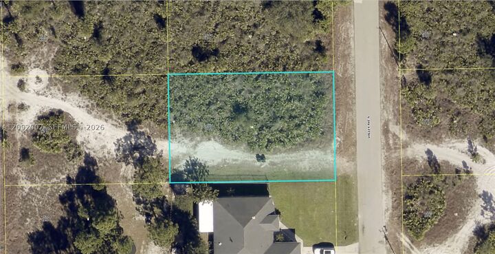 Property Photo:  650 Valley Ave S  FL 33974 