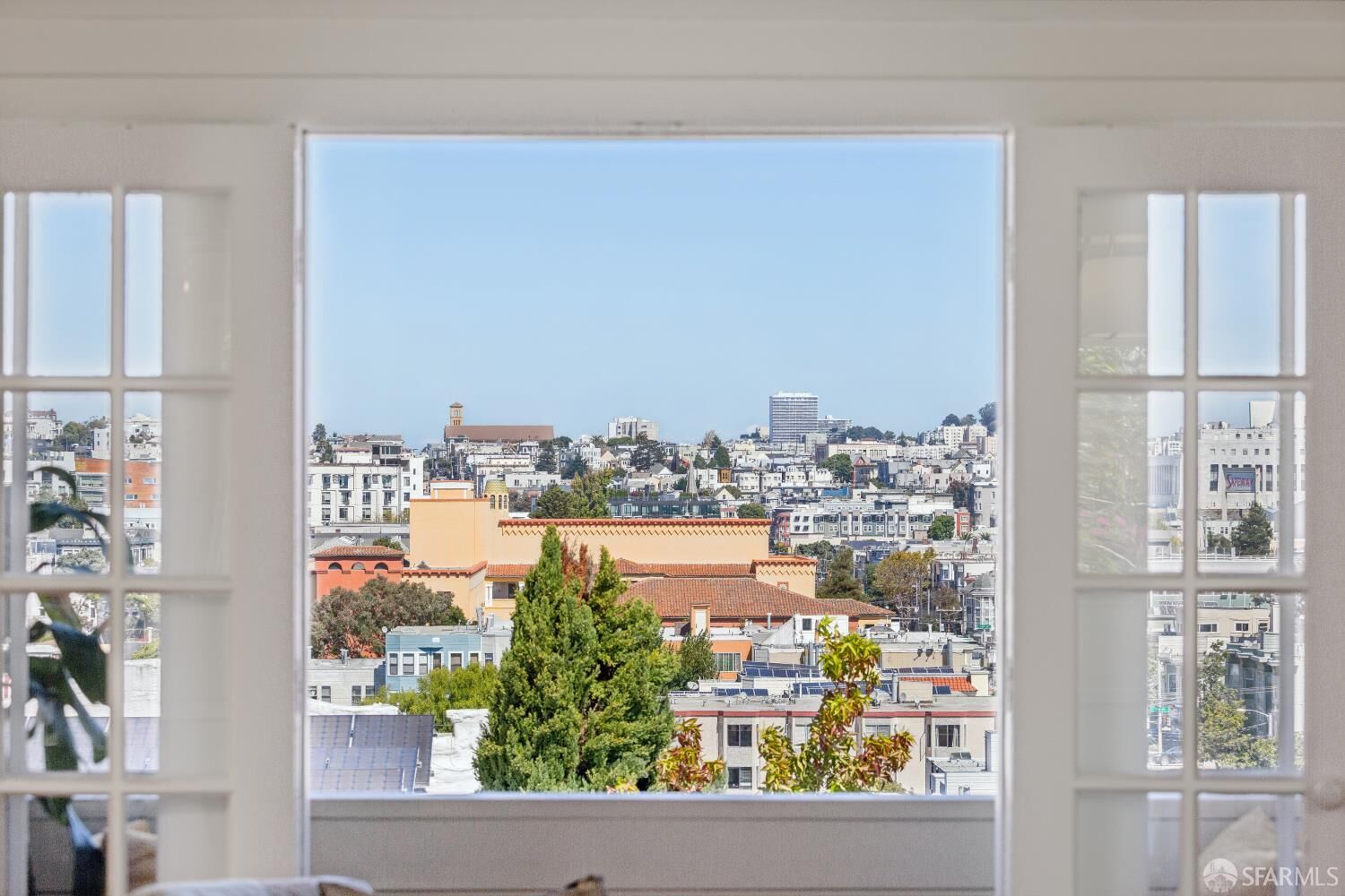 Property Photo: 38163816-A 19th Street CA 94114
