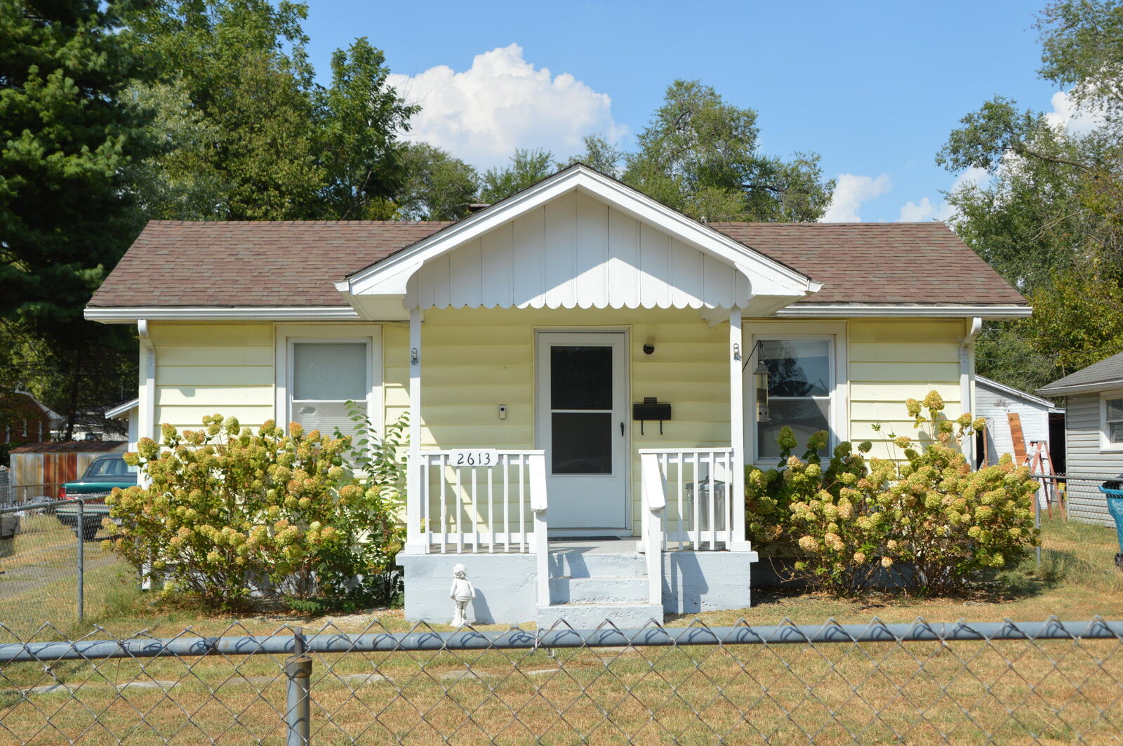 Property Photo:  2613 W Lombard Street  MO 65802 