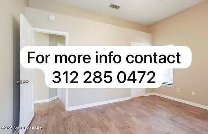 Property Photo: 8460 Branchwater Drive FL 32244