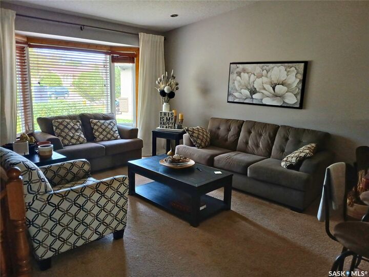 Property Photo:  1663 Shattuck Bay N  SK S4X 4G6 