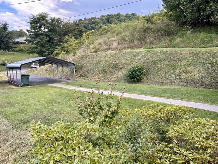 Property Photo: 1081 Fire Tower Road VA 24260