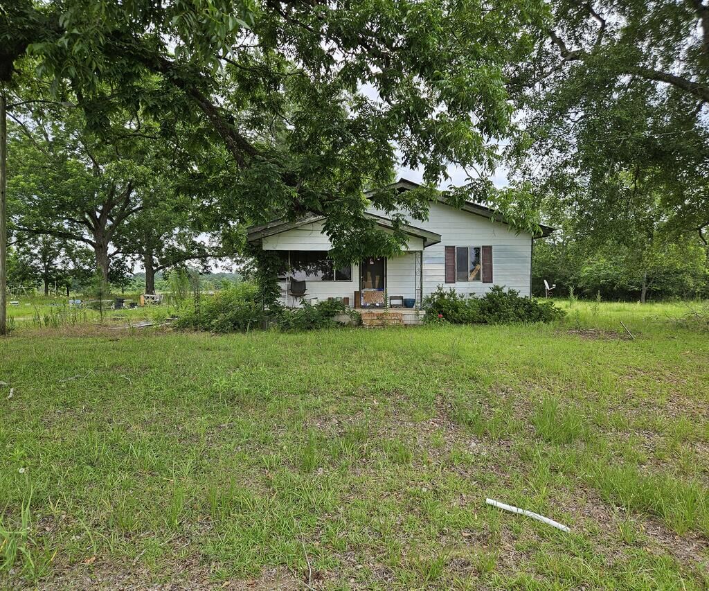 Property Photo:  496 R L Sears Rd.  GA 31771 