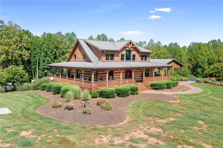 Property Photo:  151 Farm Side Lane  NC 27041 
