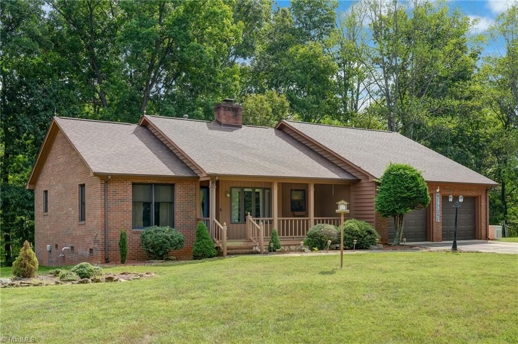 Property Photo: 1203 Brooks Road NC 27320