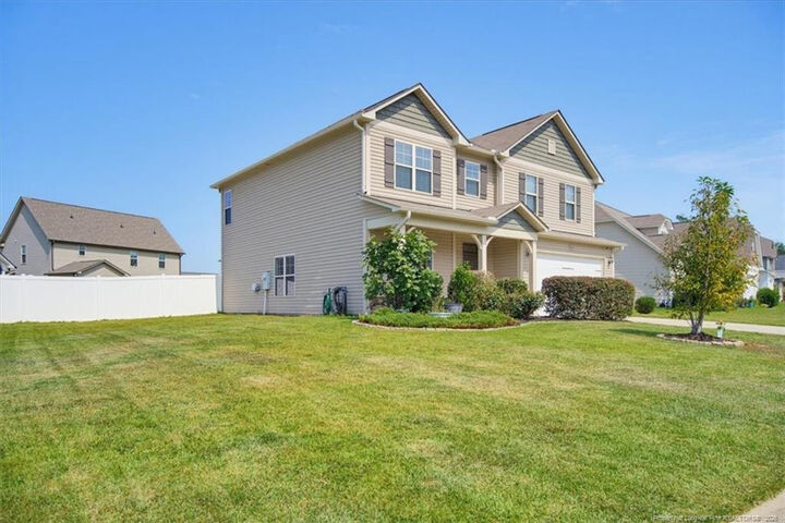 Property Photo: 852 Bellingham Way NC 28312