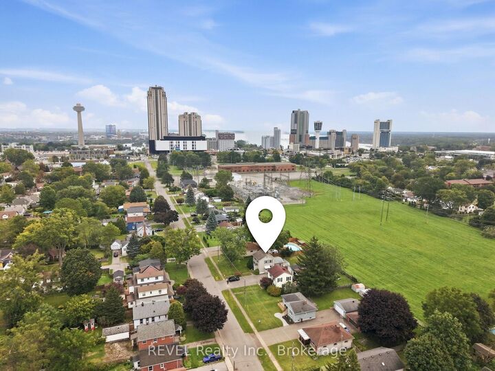 Property Photo:  5892 Murray Street  ON L2G 2J8 