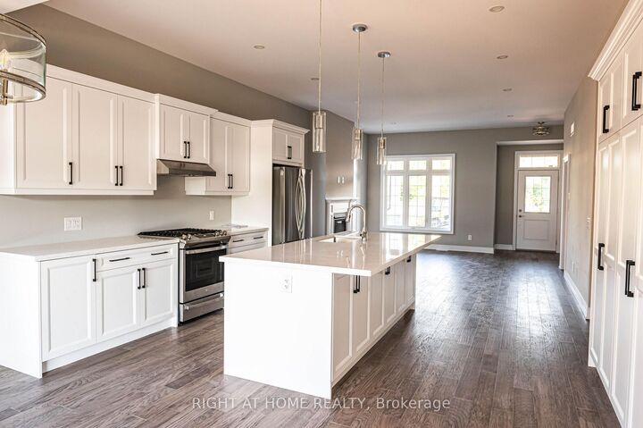 Property Photo:  3544 Canfield Crescent  ON L0S 1S0 