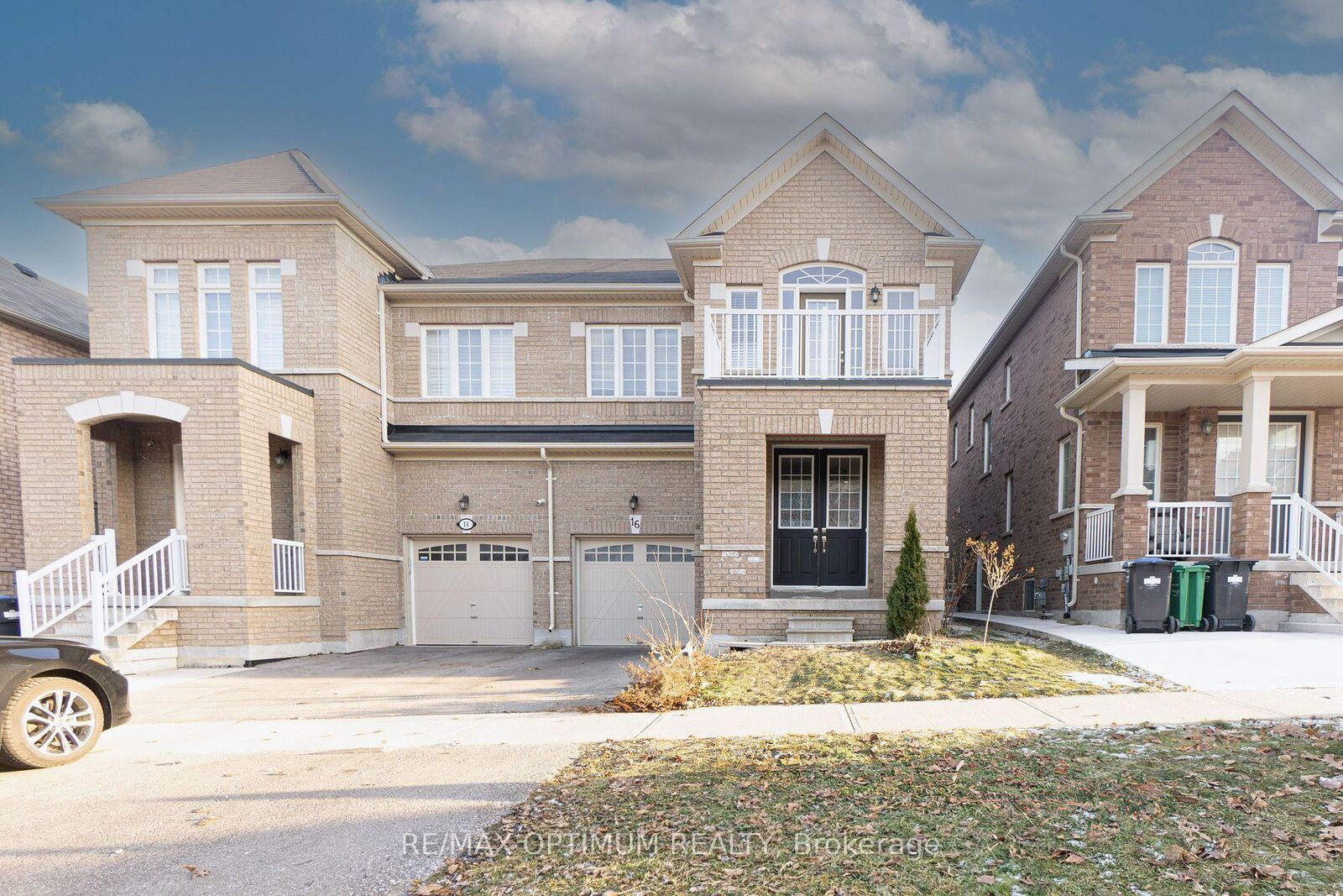 Property Photo:  16 Vezna Crescent  ON L6X 5K5 