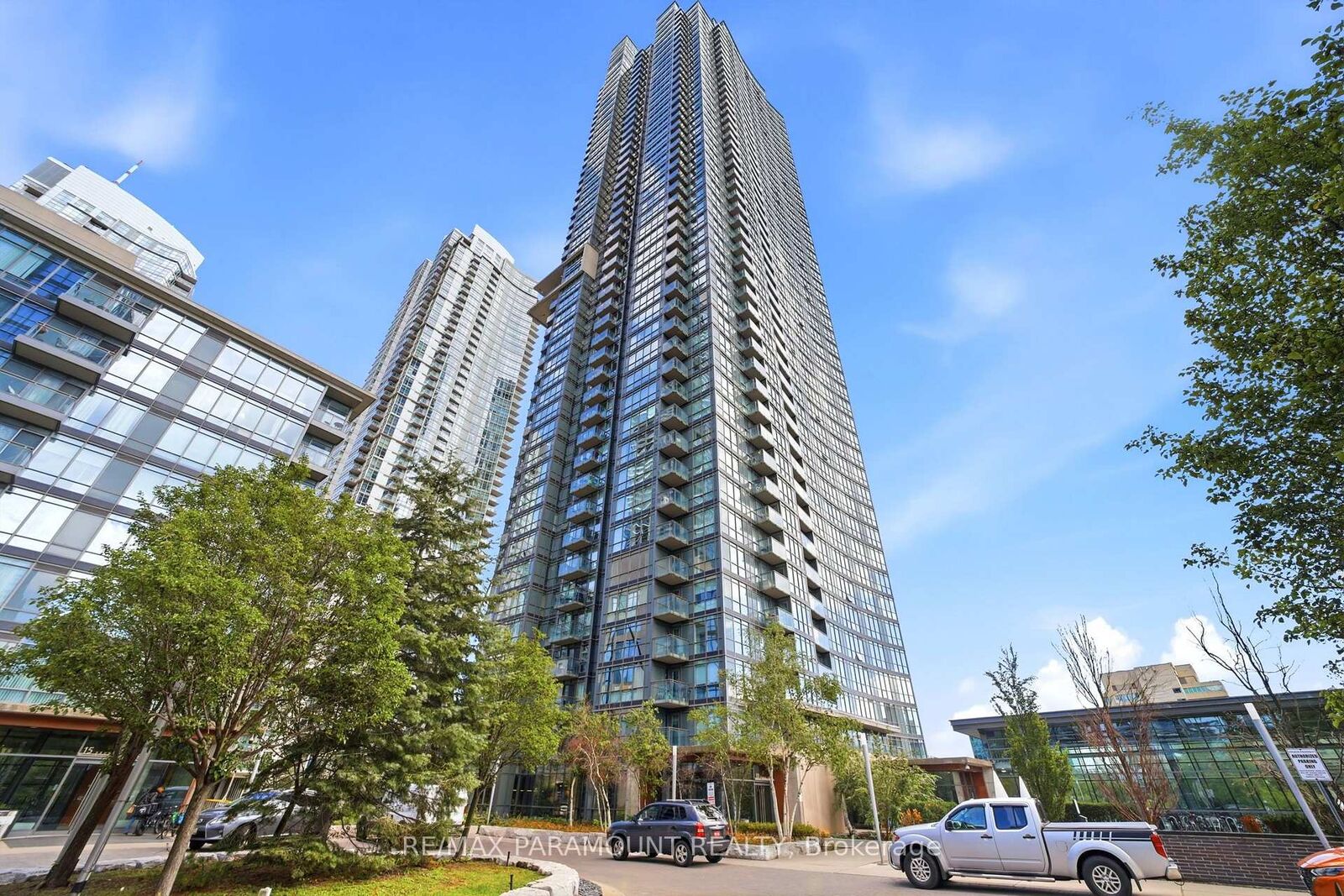 Property Photo:  11 Brunel Court 215  ON M5V 3Y3 