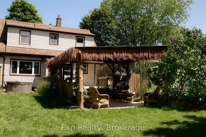 Property Photo:  10 Valleyview Crescent  ON K8P 3G1 