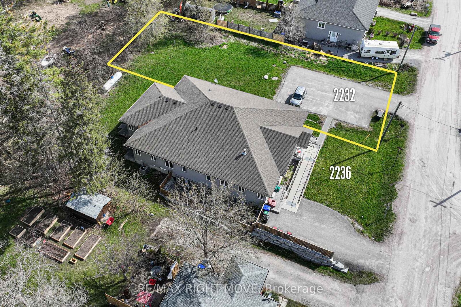 Property Photo:  2232 O'Neill Street  ON L0K 1B0 