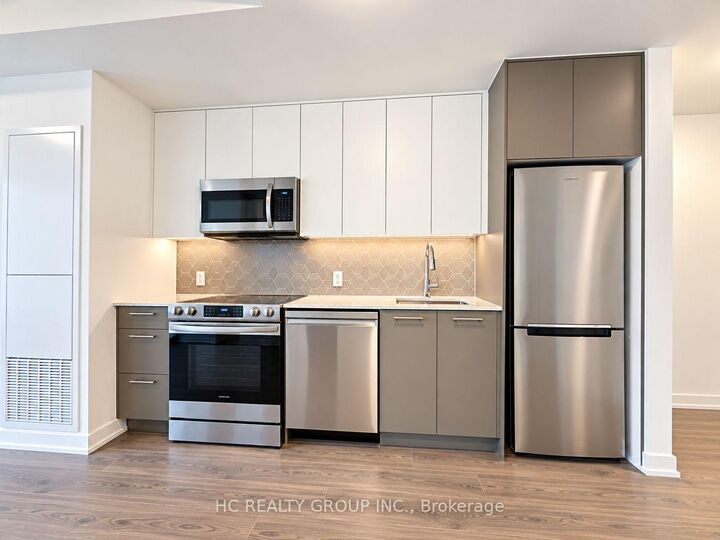 Property Photo:  30 Francis Street S 208  ON N2G 0H1 