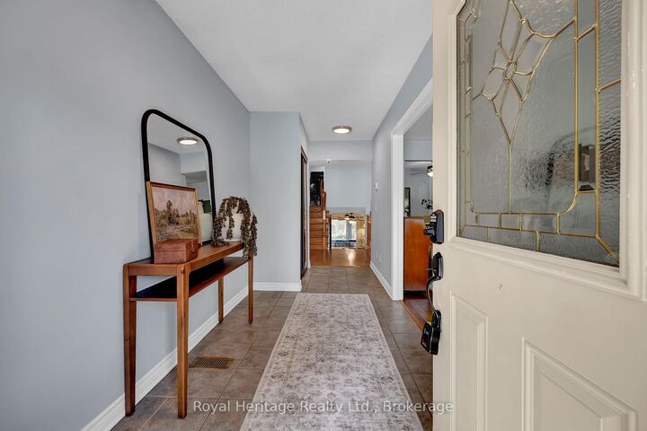 Property Photo:  88 Hart Boulevard  ON L1B 1E4 