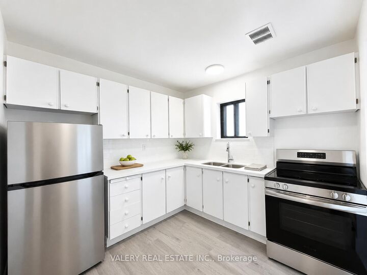 Property Photo:  671 Woolwich Street 803  ON N1H 3Y9 